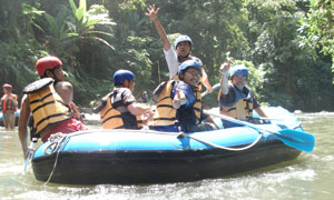 Mega rafting at ayung Bali